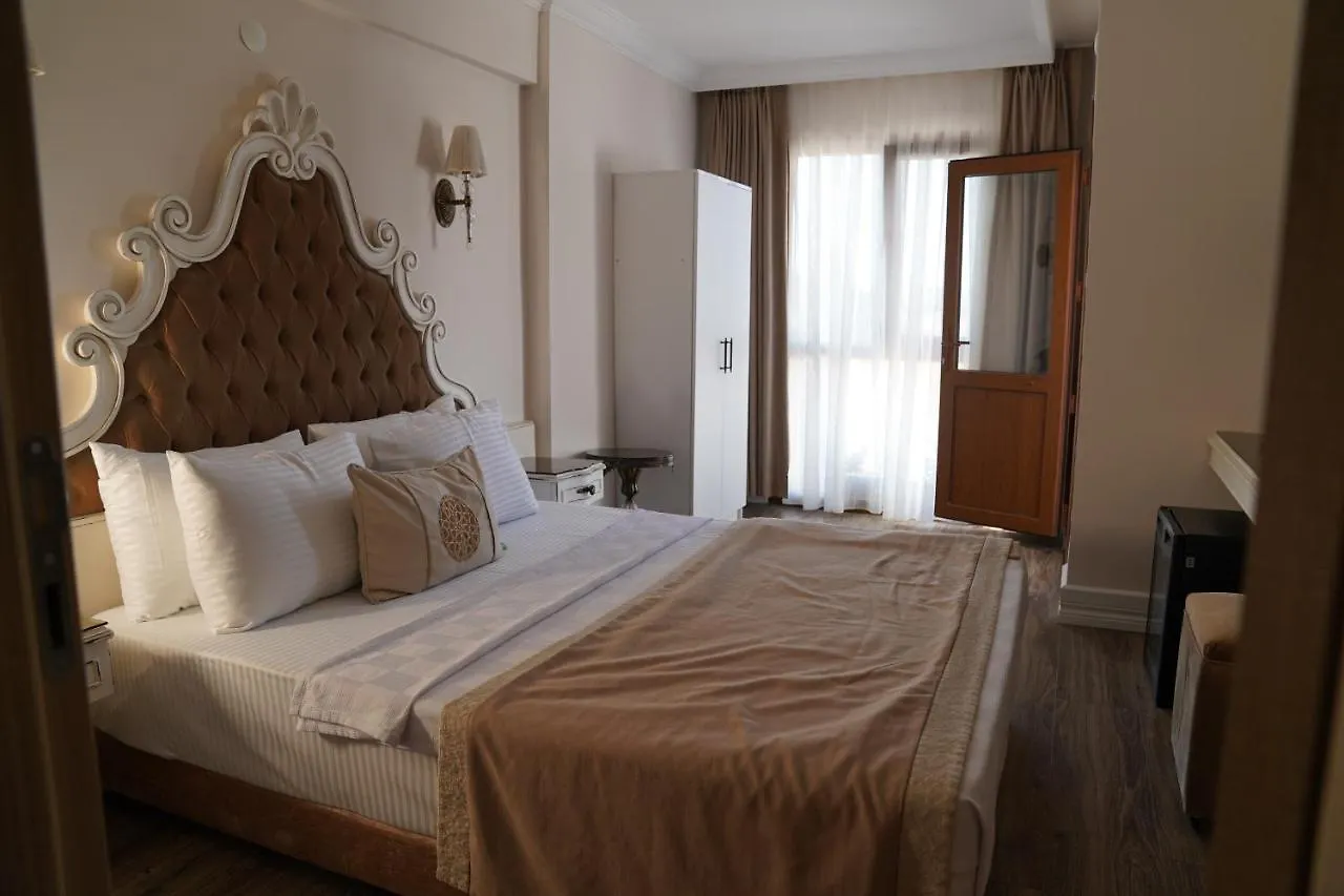 Bed & Breakfast Didim Palace Hotel